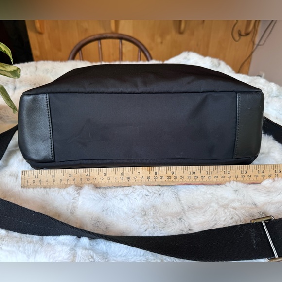 Coach Black Nylon Messenger Bag Computer Bag Adjustable Strap F70355 with COA - Picture 6 of 11